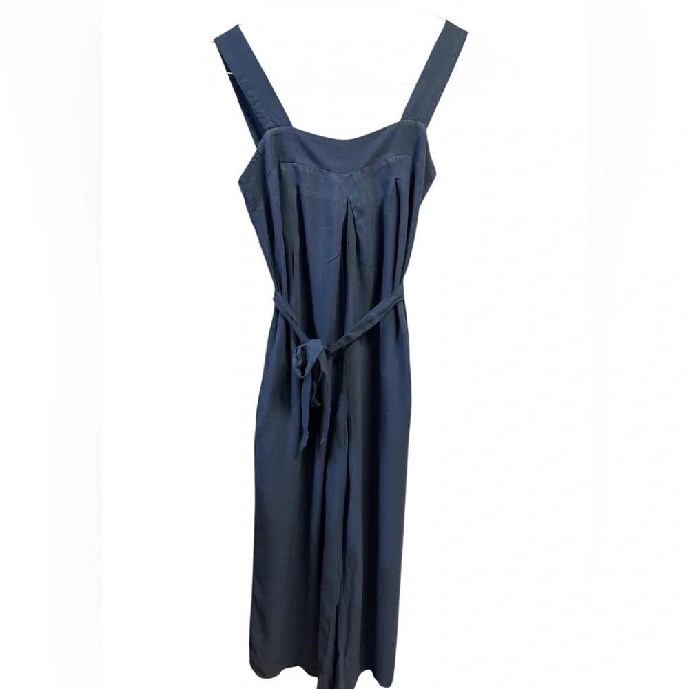 Abercrombie & Fitch Elegant Navy Blue Wide-Leg Belted Jumpsuit size XSP